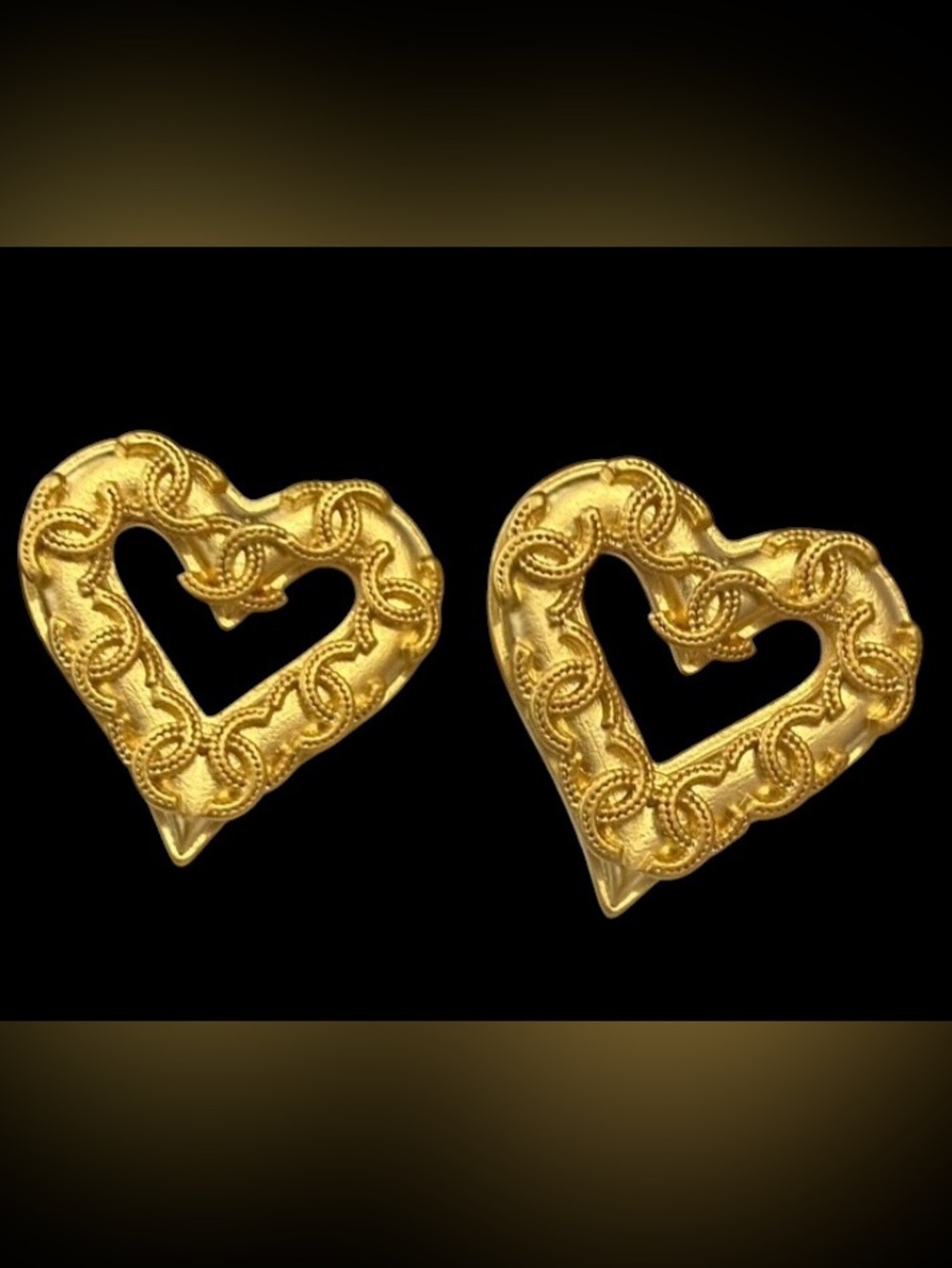 Double C VINTAGE STYLE Gold- Tone HEART ❤️ Stud Earrings for Pierced Ears